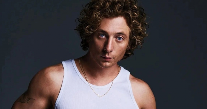 Джереми Аллен Уайт исполнит главную роль в новом сериале Netflix