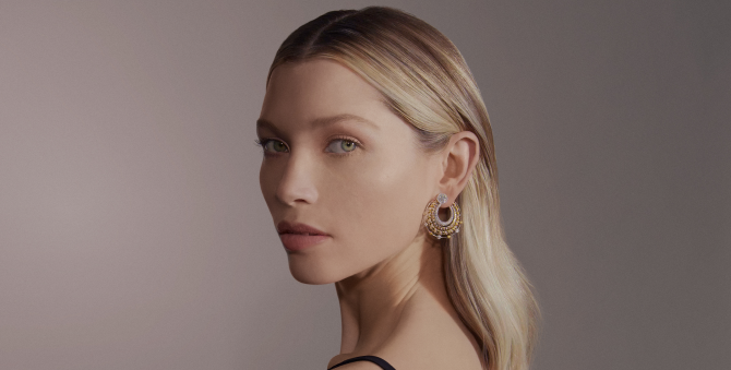 De Beers показал новую коллекцию высокого ювелирного искусства Metamorphosis