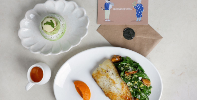 Akhmadullina Dreams представил весеннюю коллаборацию с Layerz Café