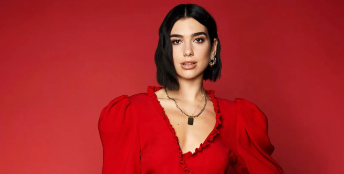 Пенелопа Крус и Дуа Липа стали сопредседателями бала Met Gala 2023