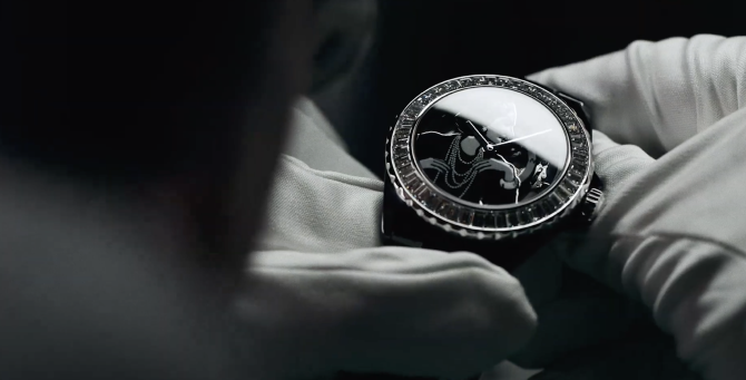 Chanel представил мини-фильм к международной часовой выставке Watches & Wonders