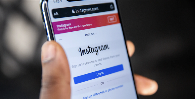 Instagram запустил тестирование платных подписок на блогеров