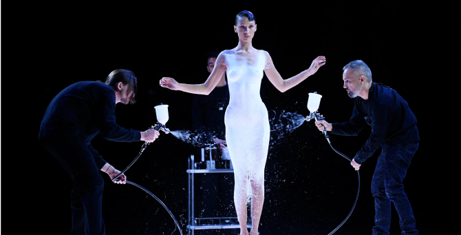 Журналисты WWD назвали лучшие мужские и женские показы 2022 года