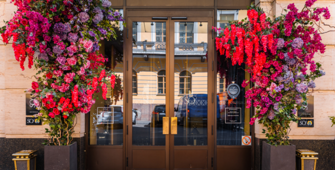 Отель SO/ St. Petersburg приглашает провести выходные в Санкт-Петербурге