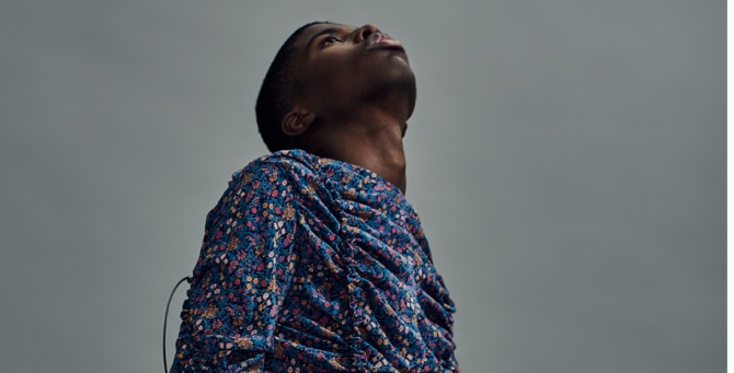 Выпускники Лондонского колледжа моды создали капсулу из архивных тканей Liberty