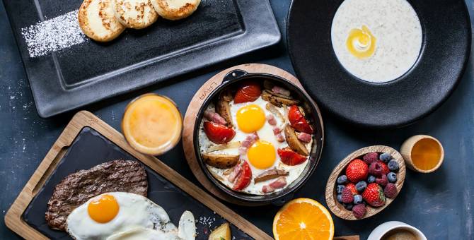 Исследователи назвали любимые завтраки россиян