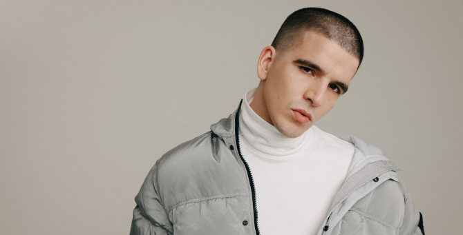 Feduk поделился клипом на новый сингл «Танцы на кухне»