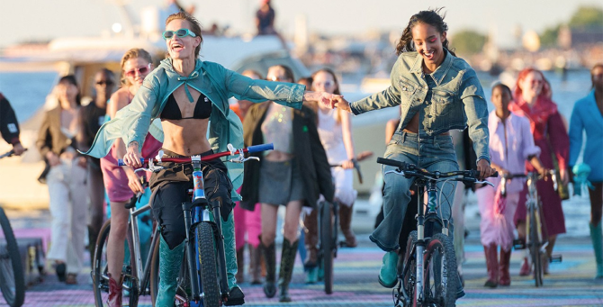 Ganni получил сертификат B Corp