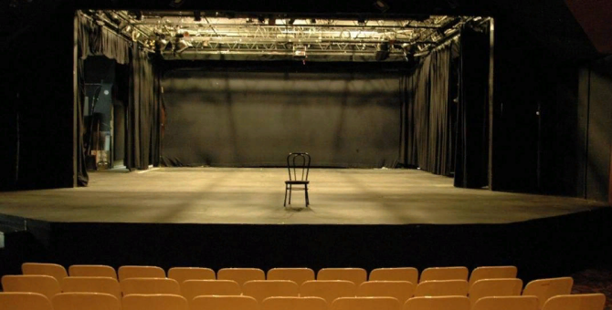 В московском «Театре.doc» сорвали премьеру спектакля о протестах в Беларуси