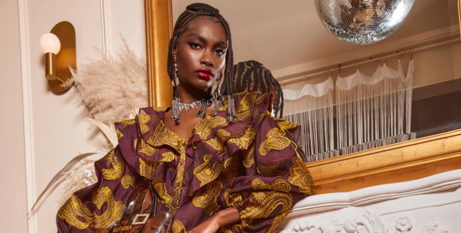 Кэмерон Диас и Мила Кунис инвестировали в бренд женской одежды Autumn Adeigbo