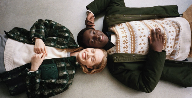 J.W. Anderson и Uniqlo показали коллекцию в честь юбилея сотрудничества