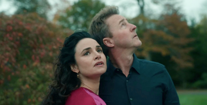 Apple TV+ показал трейлер сериала «Экстраполяции» с Эдвардом Нортоном и Тоби Магуайром