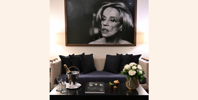 Отель в Брюсселе посвятил номер Питеру Линдбергу