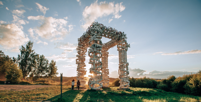 Фестиваль «Архстояние» 2023 объявляет тему нового сезона и хедлайнеров