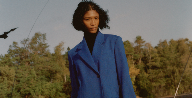 Arket посвятил новую лимитированную коллекцию Туве Янссон