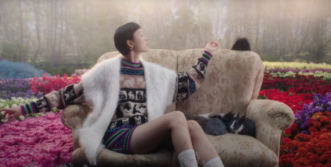 Gucci показал новую праздничную рекламную кампанию