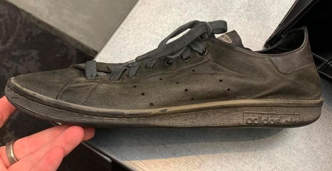 Balenciaga и adidas выпустят состаренные кроссовки Stan Smith