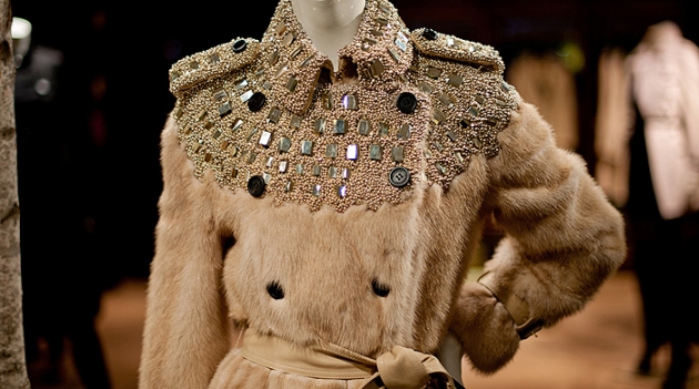 Лимитированная коллекция тренчей Burberry для Bergdorf Goodman