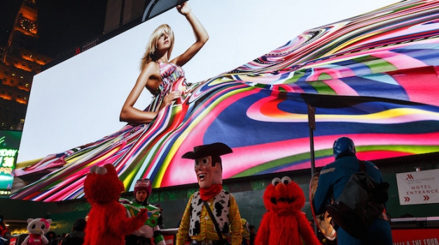 На Таймс-сквер установят цифровой билборд размером с футбольное поле