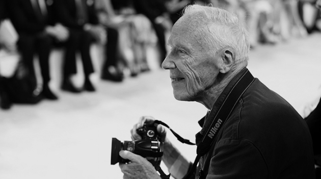 Ушел из жизни основоположник streetstyle-фотографии Билл Каннингэм