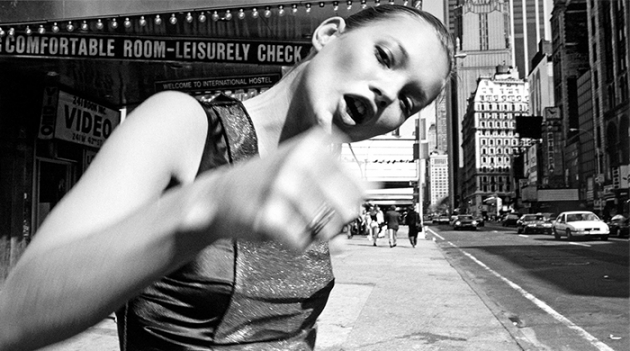 Кейт Мосс выбрала свои лучшие фотографии