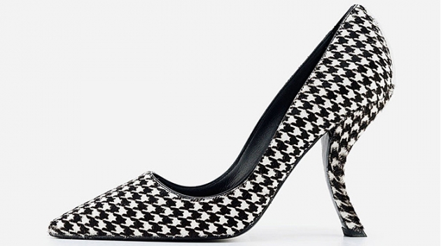 Выставка Killer Heels открывается в Бруклинском музее