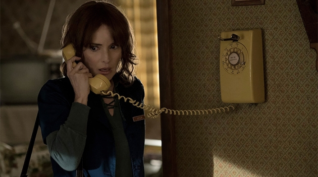 Первые кадры мини-сериала \"Странные вещи\" с Вайноной Райдер