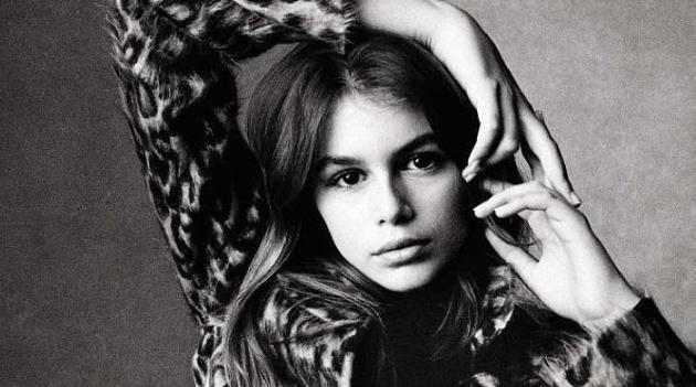 Яблоко от яблони: дочь Синди Кроуфорд стала моделью