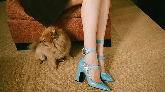 Весь мир у ваших ног: модные девушки и их любимые туфли Louis Vuitton