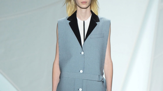 Lacoste завязывают со спортом