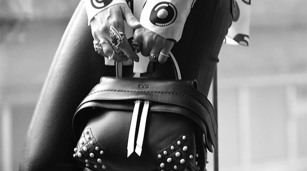 15 девушек, 1 история: Tod's посвятил мини-фильм новой сумке