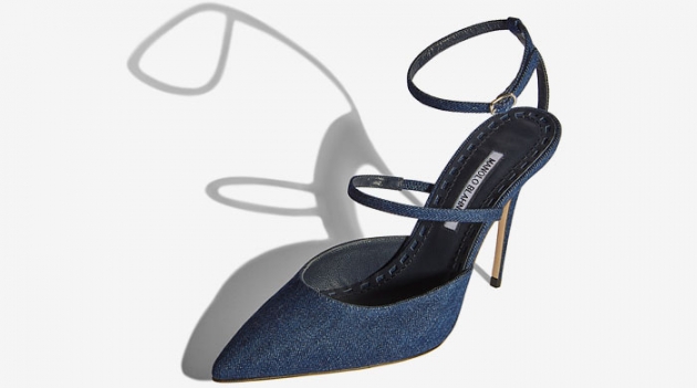 Коллекция Рианны и Manolo Blahnik обвалила сайт бренда