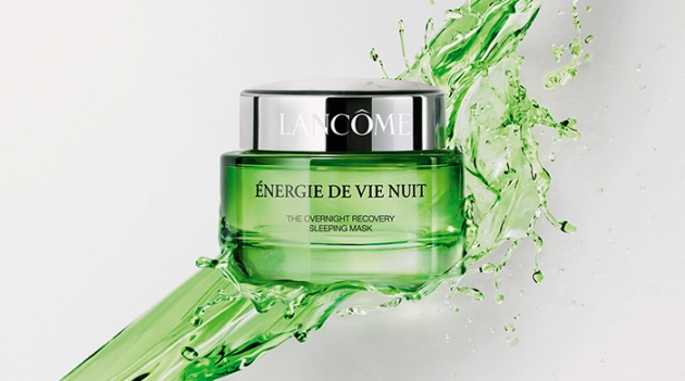 Дорогу миллениалам: новая линия ухода для молодой кожи с Лили Коллинз от Lancôme