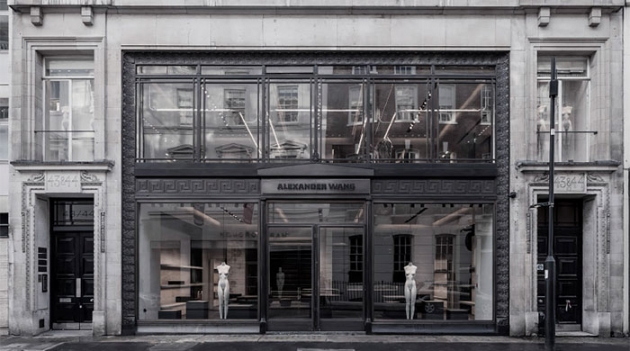 Пришел, увидел, купил: Александр Ванг будет продавать коллекцию сразу после показа