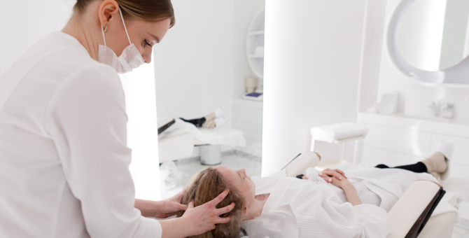 Новый центр красоты Cosmomedica by Doctor Kondrasheva предлагает процедуры по уходу за волосами