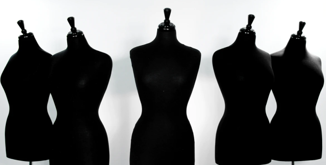 Фонд Роя Холстона совместно с FIT запустил конкурс для молодых дизайнеров