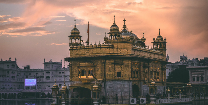 Индия отменила все ковидные ограничения для туристов