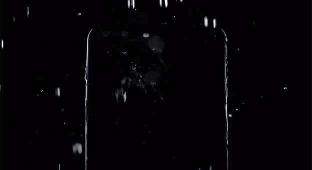 Сова, темный лес и испуганный олень: Apple представил рекламу iPhone 7