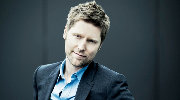 Обнародована зарплата Кристофера Бейли