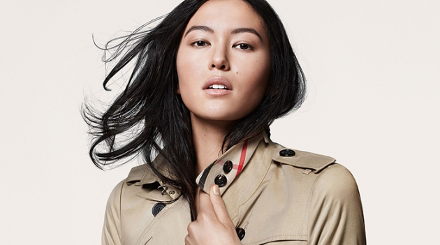 Новая рекламная кампания Burberry с Ли-Энн Смал