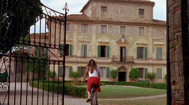 Итальянские отели отменили плату за проживание