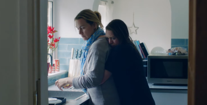 Вышел первый трейлер фильма «Я — Рут» с Кейт Уинслет и ее дочерью
