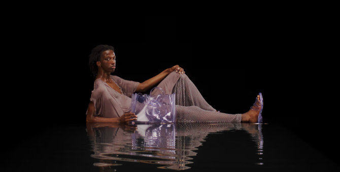 Telfar совместно с Melissa выпустят прозрачные желе-шоперы