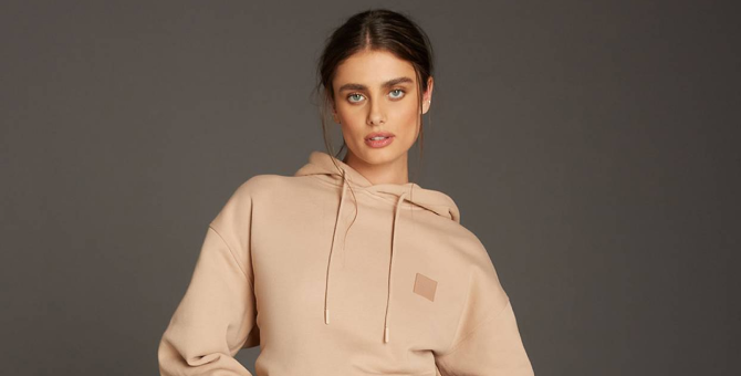 Фаст-фэшн бренд Forever 21 выпустил коллекцию в коллаборации с Barneys