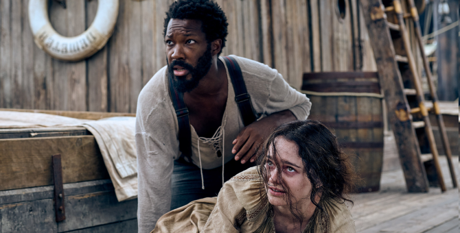 Стивен Кинг и Гильермо дель Торо похвалили новый хоррор «Последнее путешествие \"Деметра\"»