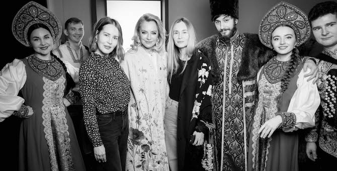 Виктория Шелягова устроила Масленицу в «Доме фарфора»