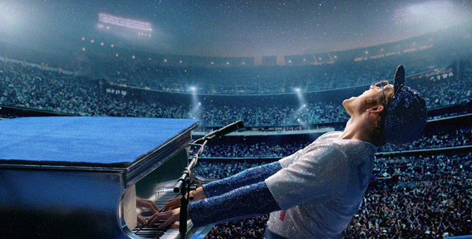 Из российской версии байопика об Элтоне Джоне исчезли сцены с поцелуями и сексом мужчин