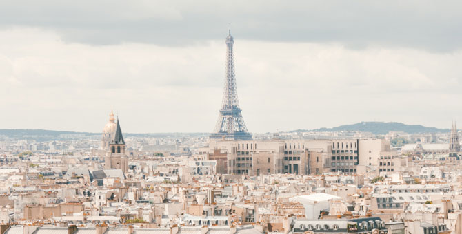 Франция разрешит въезд влюбленным, разлученным из-за пандемии