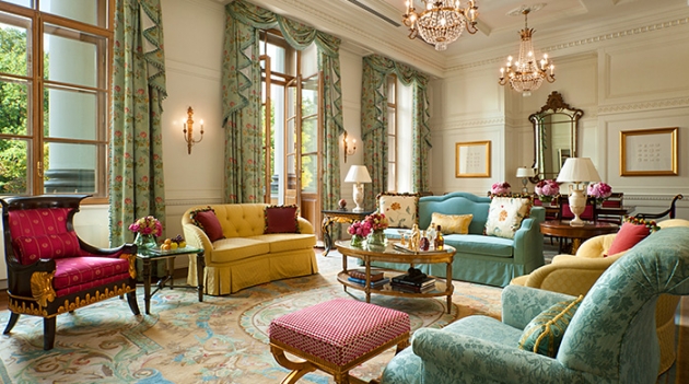 С чистого лица: в Петербург за омоложением