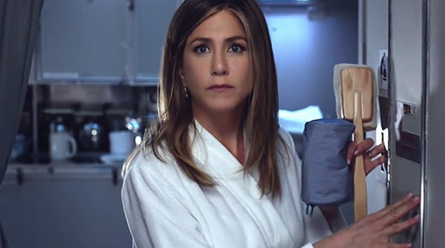 Ночной кошмар: Дженнифер Энистон в рекламе Emirates